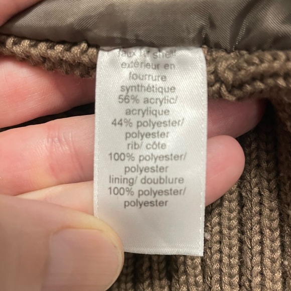 Maurices Brown Vest Faux Fur with sweater material backside. Women’s size XL - Picture 11 of 12